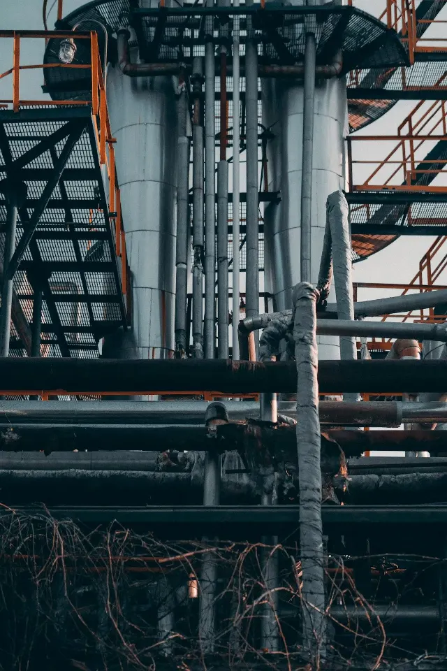 Pipe racks and steel structure at an oilfield processing facility